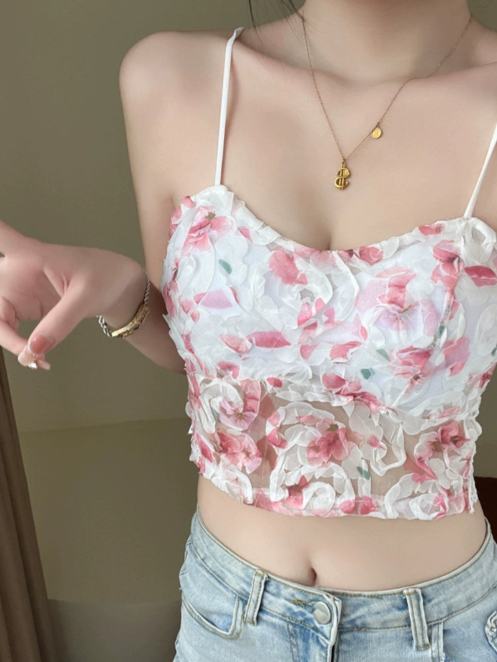 Shockes - Çiçekli Dantelli Kadın Crop