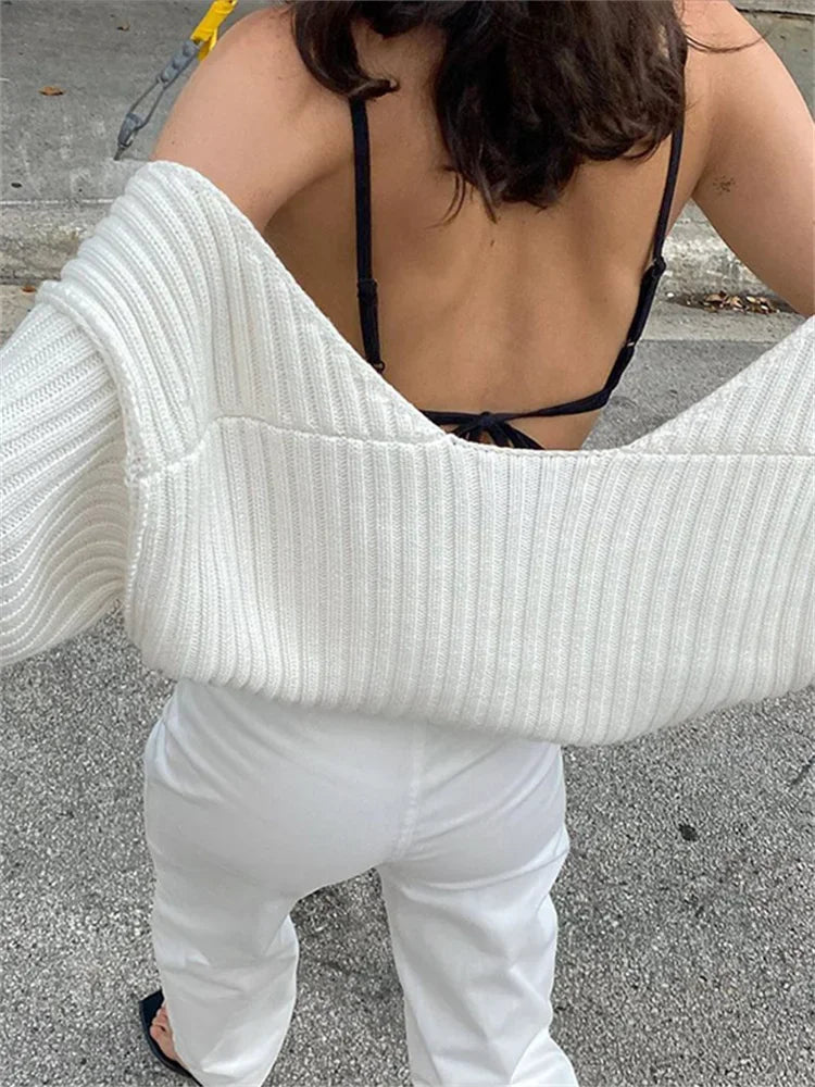 Pi Amorta - Seksi V Yaka Ultra Kısa Örme Kazak